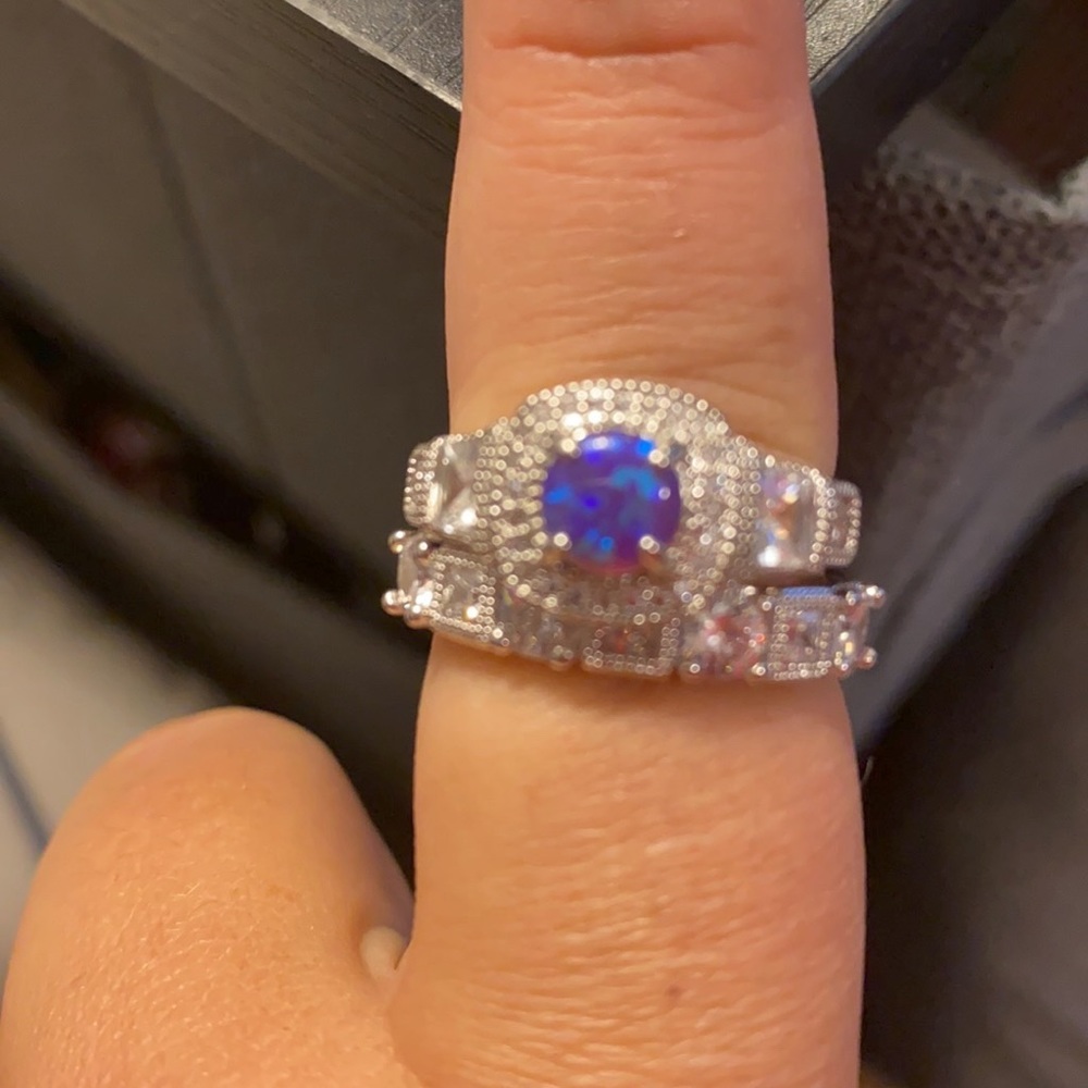 Ring bomb party size 9 deep purple fire opal